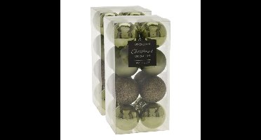 32x stuks kerstballen mix groen tinten kunststof 5 cm