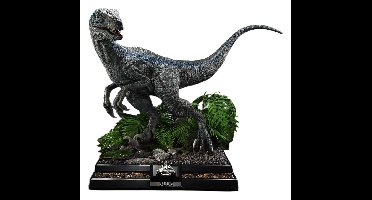 Jurassic World: Fallen Kingdom (Film) Legacy Museum Collection Statue 1/2 Blue 88 cm