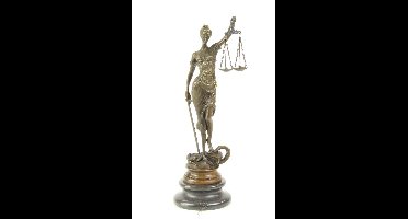Bronskleurig Vrouwe Justitia beeldje