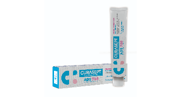 Curasept ADS 705 Gel-Tandpasta 0.05% CHX + 0.05% FL
