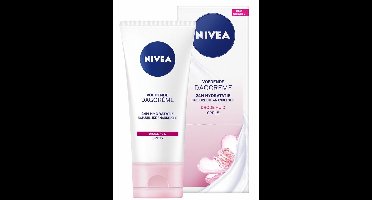 Nivea Essentials Voedende Dagcrème SPF15