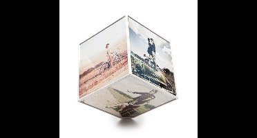 Draaiende Fotokubus, Fotolijst