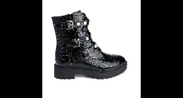 Pearl Buckle Boots Met Studs, Zwart Lak