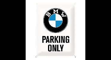 BMW wand deco ophangbordje - Parking Only - metaal - 30 x 40 cm