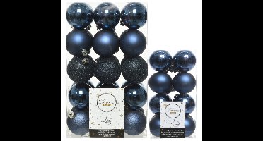 Decoris kerstballen 46x stuks donkerblauw 4 en 6 cm kunststof