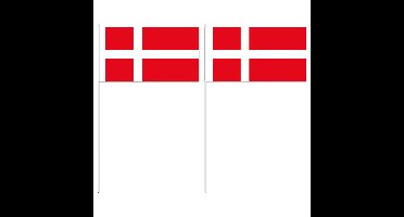 Zwaaivlaggetjes Denemerken - 12 x 24 cm - papier - landen versiering - supporters - stokje 40 cm