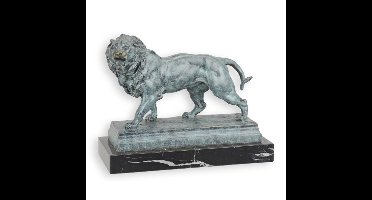 A BRONZE SCULPTURE OF A LION - GREEN FINISH