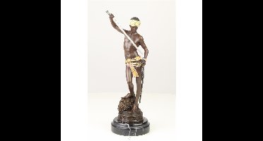 BRONZEN BEELD VAN DAVIDS OVERWINNING OP GOLIATH