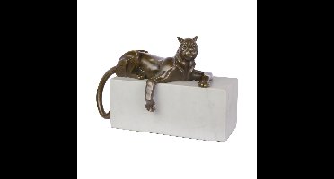 AN ART DECO BRONZE SCULPTURE OF A PANTHER