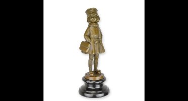 A BRONZE SCULPTURE OF A LITTLE GIRL