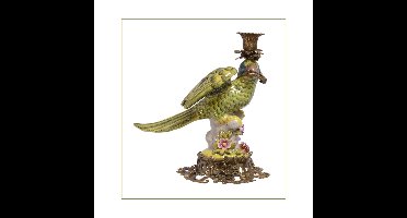 EEN MESSING GEMONTEERDE PORSELEINEN PAPEGAAI KANDELAAR