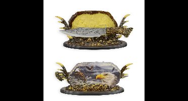 A HUNTING KNIFE ON STAND