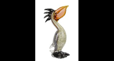 A MURANO STYLE GLASS FIGURINE OF A PELICAN