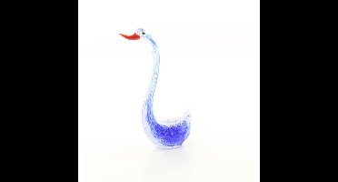 A MURANO STYLE MINIATURE GLASS FIGURINE OF A SWAN