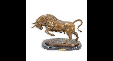 A BRONZE SCULPTURE OF A CHARGING BULL