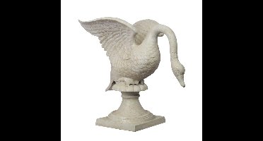 Gietijzeren sculptuur van een zwaan op sokkel