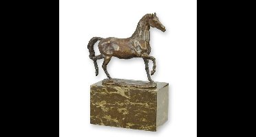 A BRONZE SCULPTURE OF A TROTTING HORSE