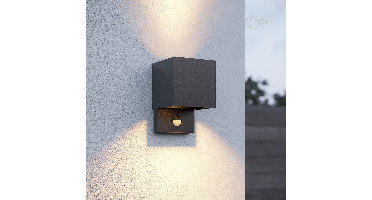 Kansas LED wandlamp PIR Sensor - IP65 - 3000K warm wit - 7 watt - Up & down light - Kubus - Voor buiten en binnen - Zwart