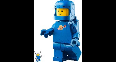 Suurikokoinen sininen astronauttiminihahmo