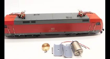 micromotor HMT002F motor ombouwset voor Märklin / Trix BR 152 (Mittel Motor, Antrieb über Kardanwelle), BR 182, BR 189 Motor Märklin/Trix E192730