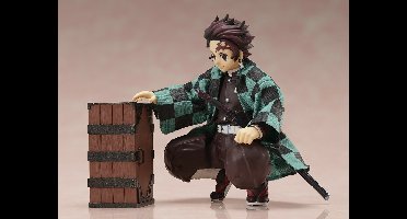 Demon Slayer Kimetsu no Yaiba 1/12 Scale Action Figure - Tanjiro Kamado