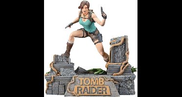 Dark Horse Tomb Raider: Lara Croft PVC Statue