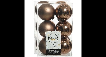 Decoris kerstballen - 24x st - walnoot bruin - 6 cm - kunststof - mat/glans - kerstversiering