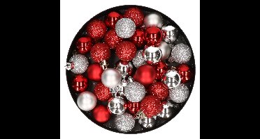 Kleine kunststof kerstversiering 40x stuks set en 3 cm kerstballen in het zilver en rood