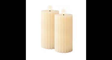 Lumineo luxe LED kaars/stompkaars - 2x st - creme wit ribbel - D7,5 x H17 cm - timer